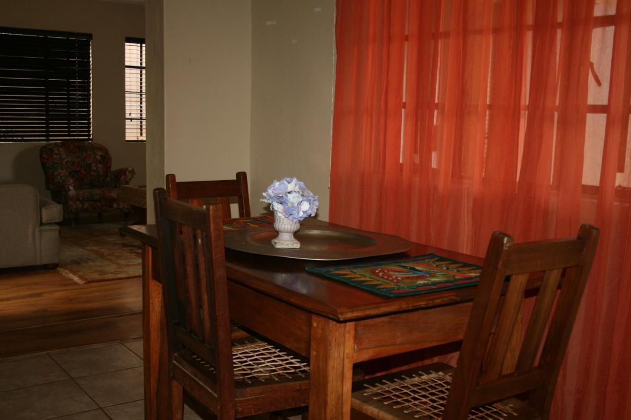 טזאנין Douglas Villas מראה חיצוני תמונה